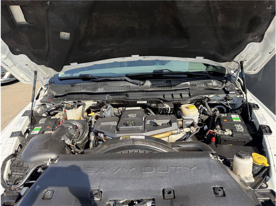 Used 2018 RAM 2500 Tradesman w/ Chrome Appearance Group AWD/4WD image 27
