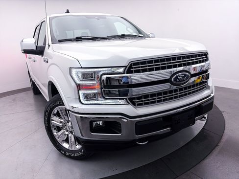 Used 2019 Ford F150 Lariat w/ Equipment Group 502A Luxury image 3