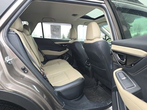 Used 2021 Subaru Outback Limited XT w/ Popular Package #2 image 12