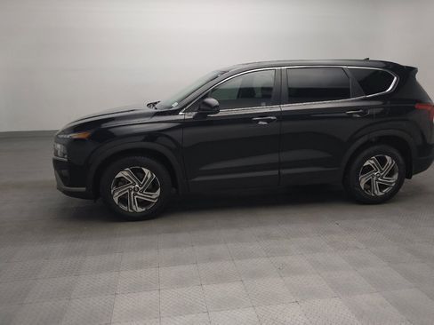 Used 2021 Hyundai Santa Fe SE FWD image 2