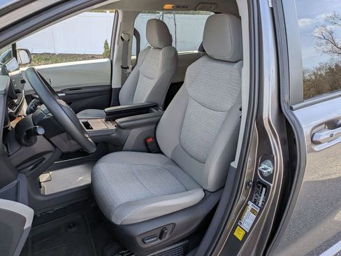 Used 2022 Toyota Sienna LE FWD image 8