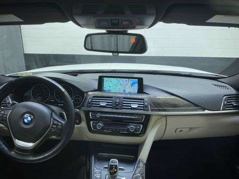 Used 2016 BMW 328i xDrive Sedan AWD/4WD image 10