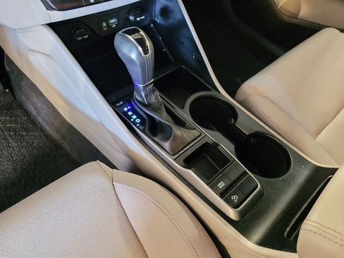 Used 2017 Hyundai Tucson Sport image 26