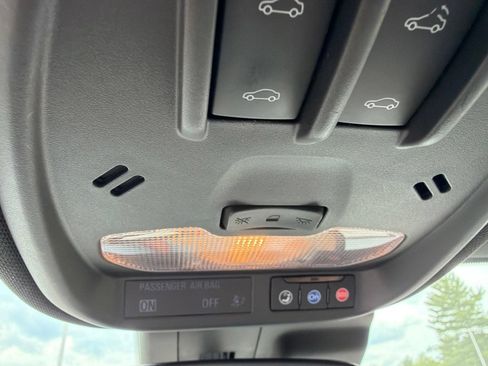 Used 2024 Buick Envista Avenir FWD image 29
