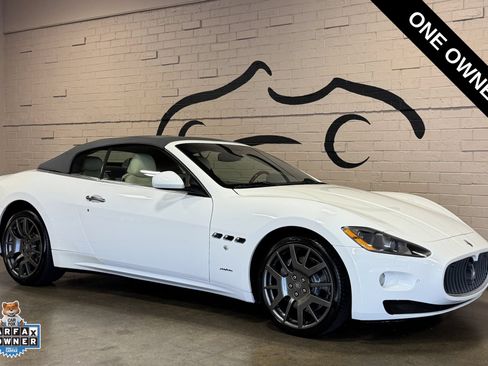 Used 2011 Maserati GranTurismo Convertible RWD image 1