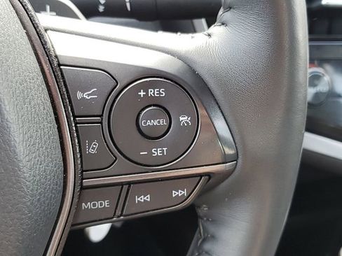 Used 2024 Toyota Camry SE image 24