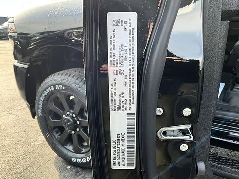 New 2026 RAM 2500 Tradesman AWD/4WD image 34