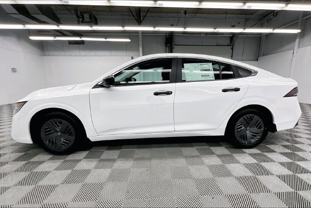 New 2027 Nissan Sentra S w/ Floor Mat Package FWD image 18