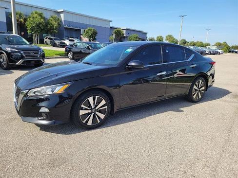 Certified 2022 Nissan Altima 2.5 SL image 9