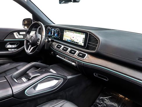 Certified 2022 Mercedes-Benz GLS 450 4MATIC image 17
