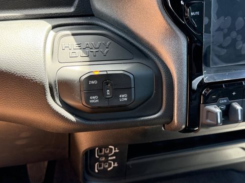 Used 2025 RAM 2500 Tradesman AWD/4WD image 24