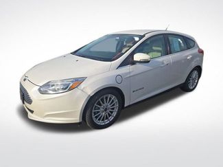 Used 2013 Ford Focus Electric Hatchback video 3