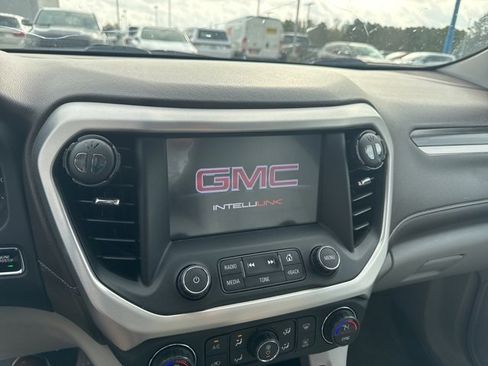 Used 2017 GMC Acadia SLT image 11
