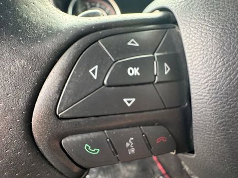 Used 2015 Dodge Challenger R/T Scat Pack RWD image 7