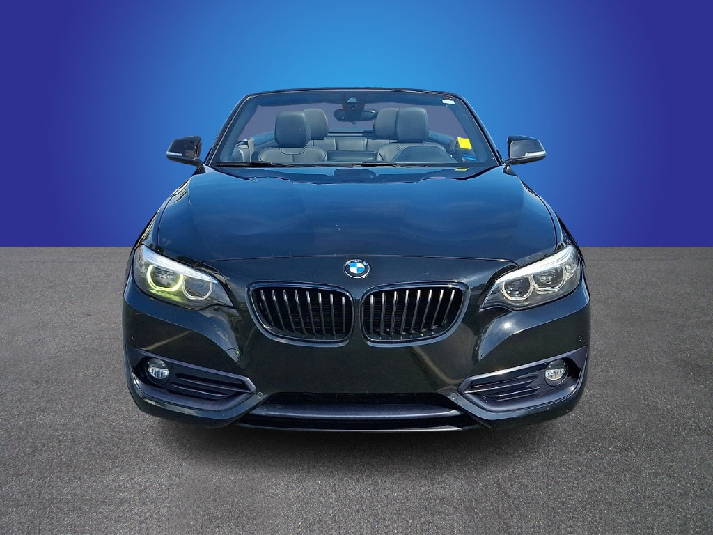 Used 2020 BMW 230i xDrive Convertible w/ Premium Package AWD/4WD image 2
