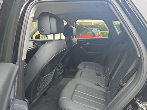 Used 2023 Audi Q5 2.0T Premium image 5