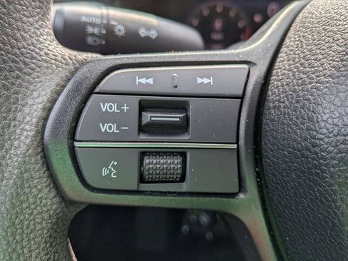 Used 2025 Honda Accord LX image 20