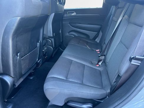 Certified 2020 Jeep Grand Cherokee Laredo AWD/4WD image 14