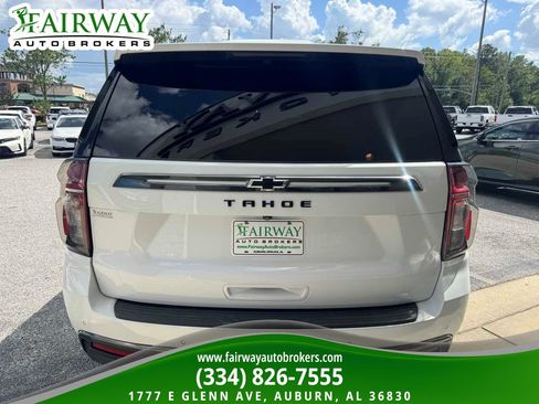 Used 2022 Chevrolet Tahoe Z71 w/ Luxury Package AWD/4WD image 6