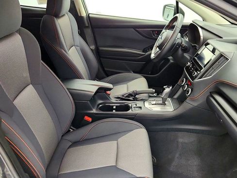 Used 2022 Subaru Crosstrek 2.0i Premium w/ Moonroof Package image 24