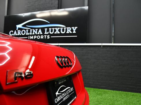 Used 2014 Audi R8 V8 w/ Convenience Package AWD/4WD image 9