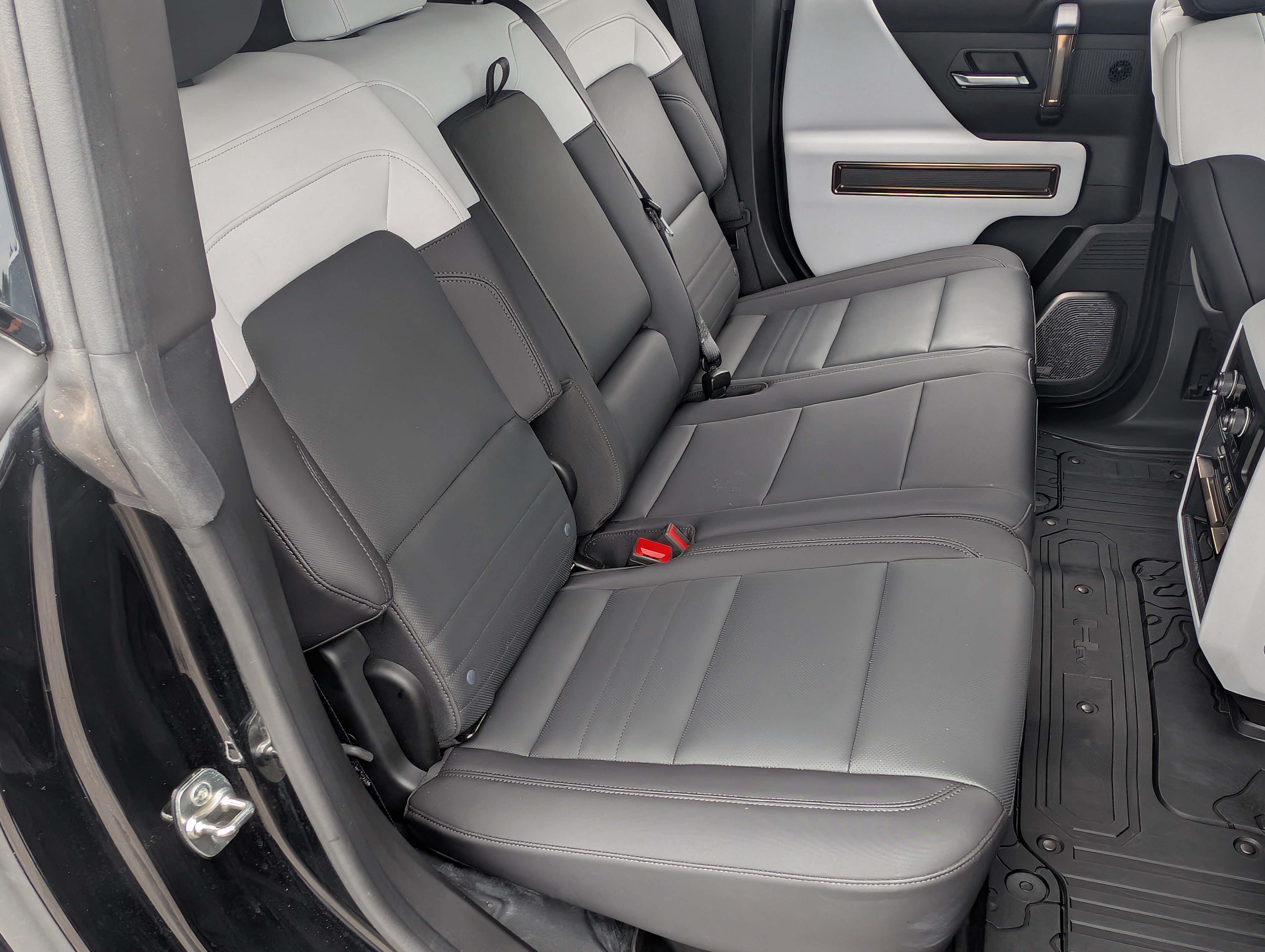 Used 2024 GMC Hummer EV 2X AWD/4WD image 19