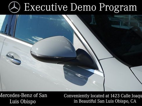 Used 2025 Mercedes-Benz C 300 Sedan image 10