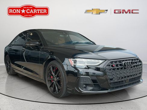 Used 2024 Audi S8 AWD/4WD image 1