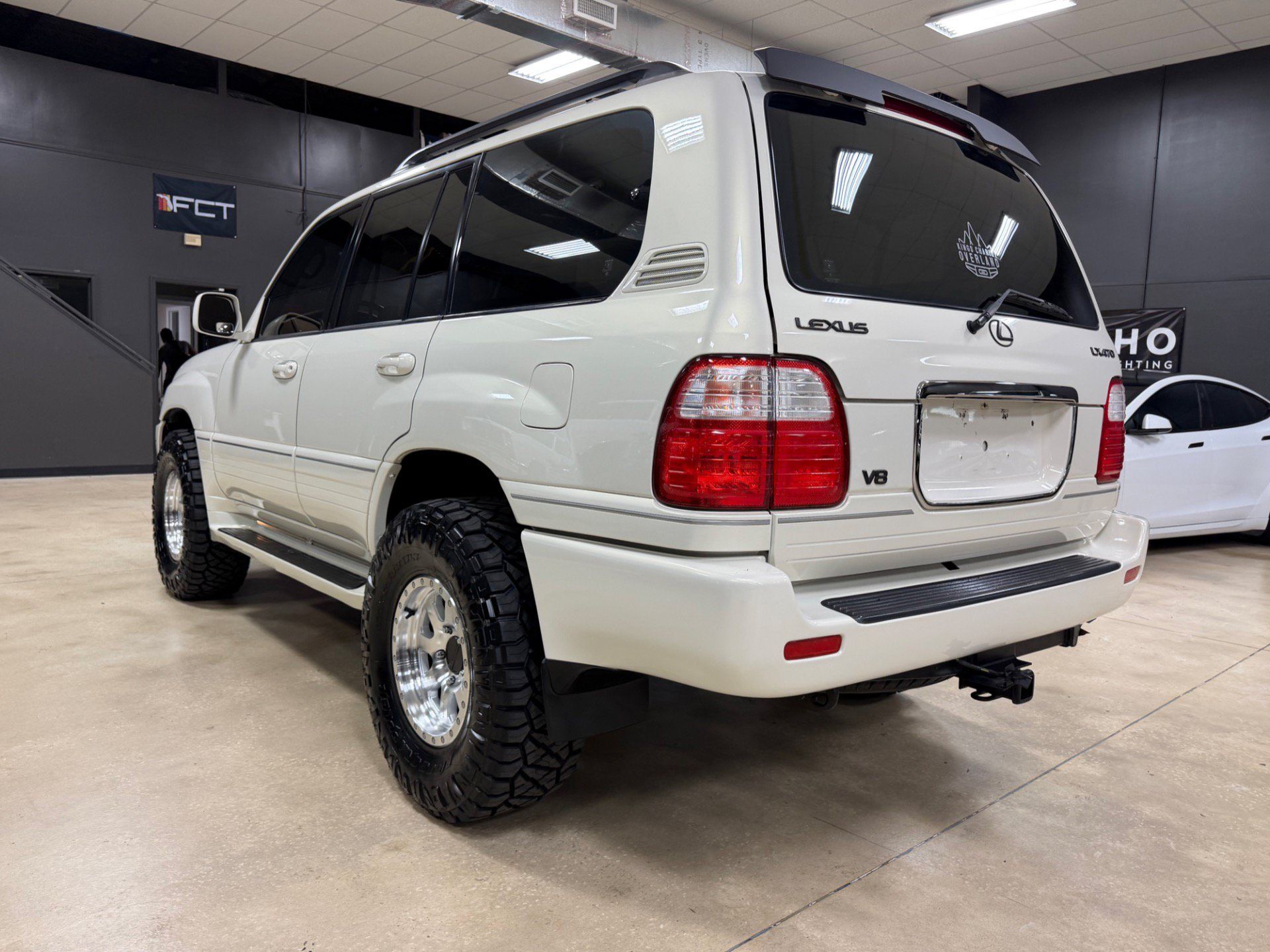 Used 2002 Lexus LX 470 4WD image 8