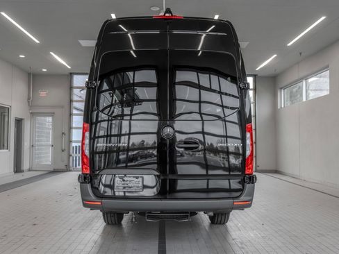 New 2025 Mercedes-Benz Sprinter 3500 image 13