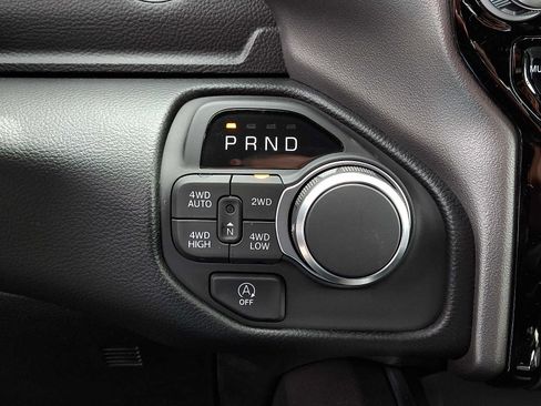 New 2026 RAM 1500 Big Horn AWD/4WD image 10