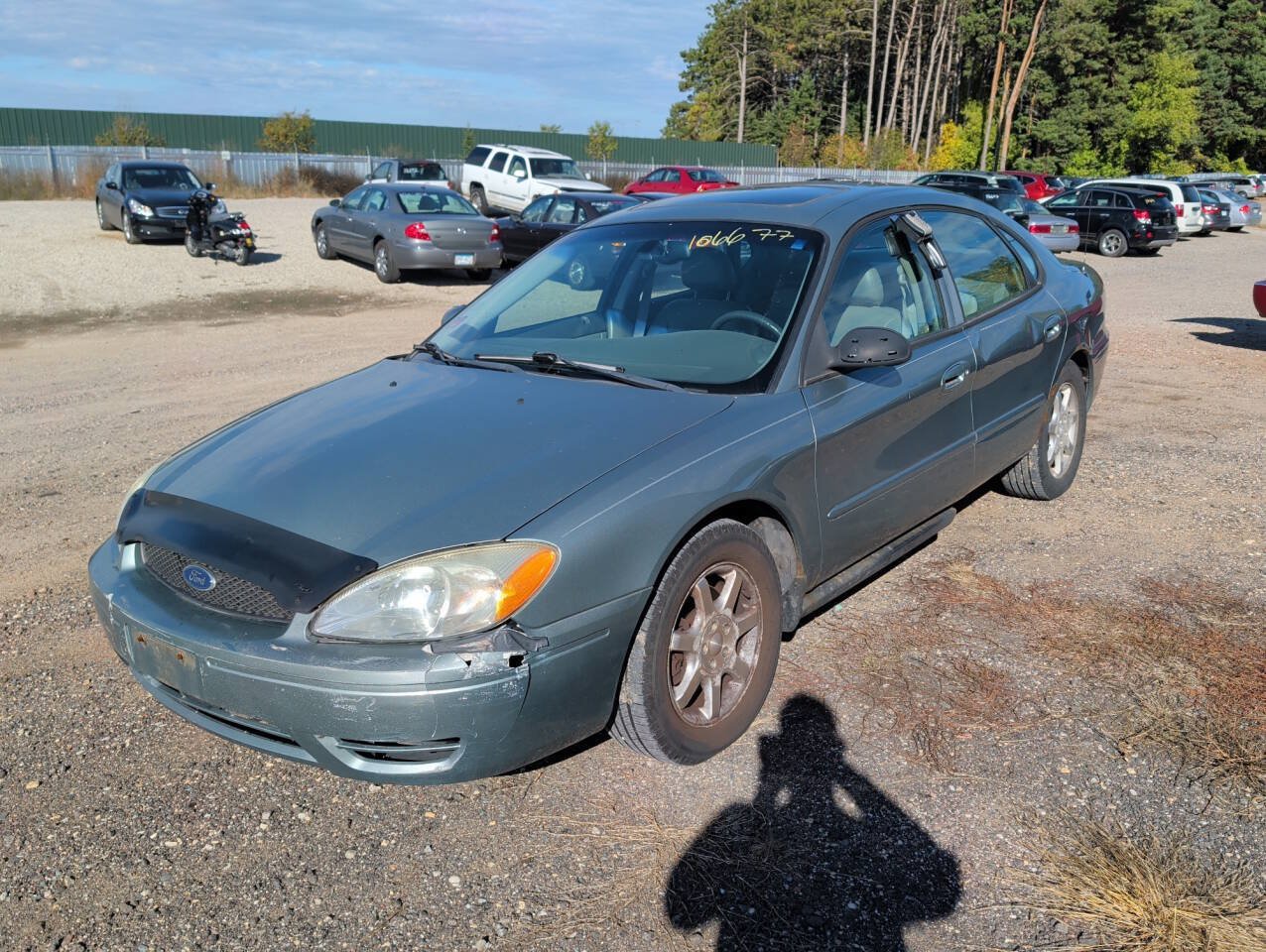 Used 2006 Ford Taurus SEL FWD image 1