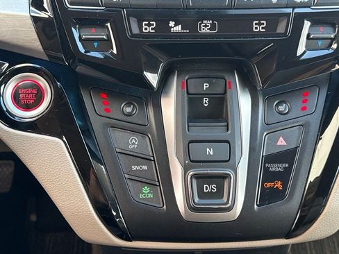 Used 2023 Honda Odyssey Touring image 28