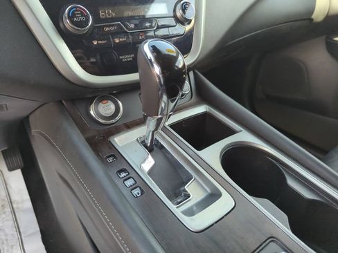 Certified 2019 Nissan Murano Platinum w/ Cargo Package AWD/4WD image 42