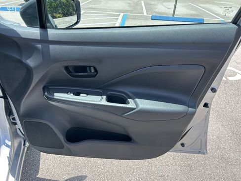 New 2025 Nissan Versa S w/ Trunk Package image 32