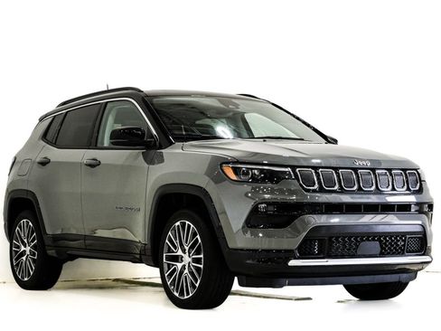 Used 2022 Jeep Compass Limited w/ Elite Group AWD/4WD image 1