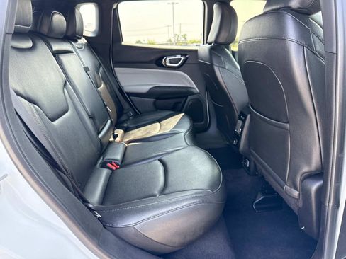 Used 2024 Jeep Compass Limited image 19