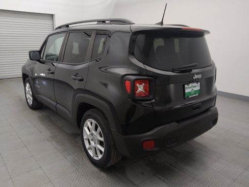 Used 2019 Jeep Renegade Latitude image 5