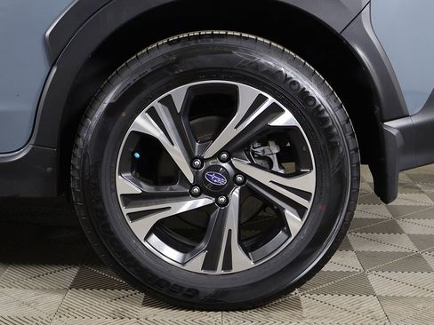 Used 2024 Subaru Crosstrek 2.0i Premium image 22