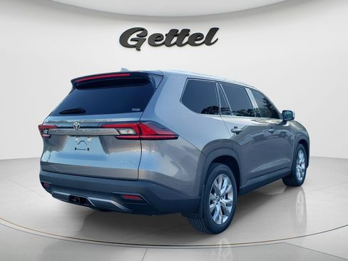 New 2026 Toyota Grand Highlander FWD image 4