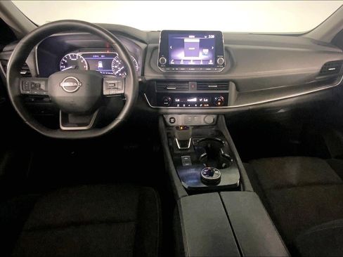 Used 2025 Nissan Rogue SV AWD/4WD image 15