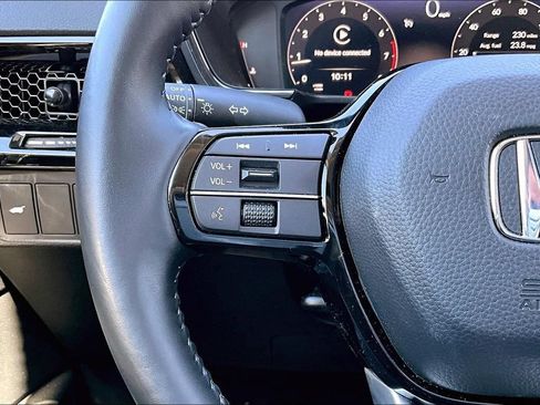 Used 2026 Honda CR-V EX-L image 6