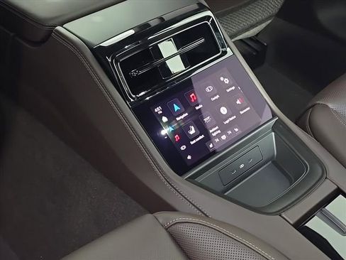 New 2026 Porsche Panamera 4 image 16