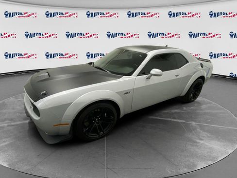 Used 2021 Dodge Challenger R/T Scat Pack image 6