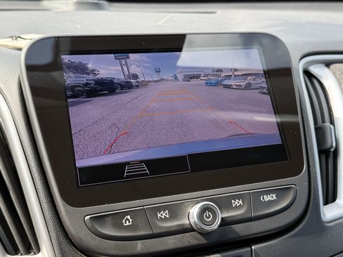 Used 2024 Chevrolet Malibu LS FWD image 14