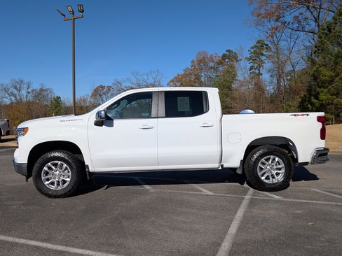 Used 2025 Chevrolet Silverado 1500 LT image 6