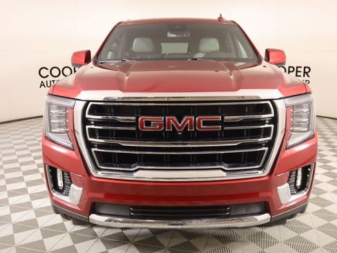 Used 2023 GMC Yukon SLT w/ SLT Premium Package AWD/4WD image 10