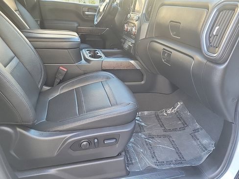 Used 2023 GMC Sierra 2500 Denali image 14