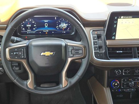Certified 2023 Chevrolet Tahoe High Country AWD/4WD image 27