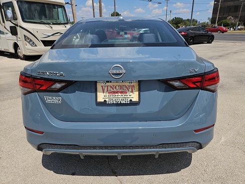 Used 2024 Nissan Sentra SV FWD image 6